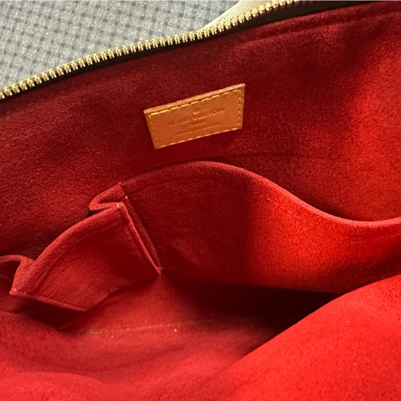 AUTHENTIC LV MONOGRAM COUSSIN GM - Picture 6 of 8